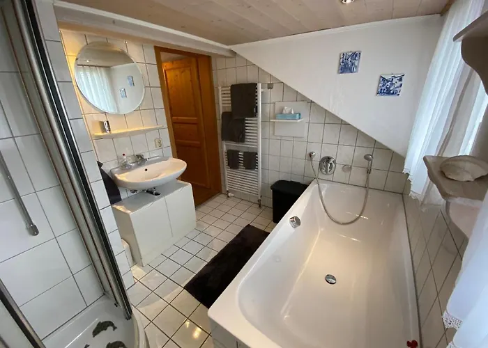 Direkt Am Hopfensee- *